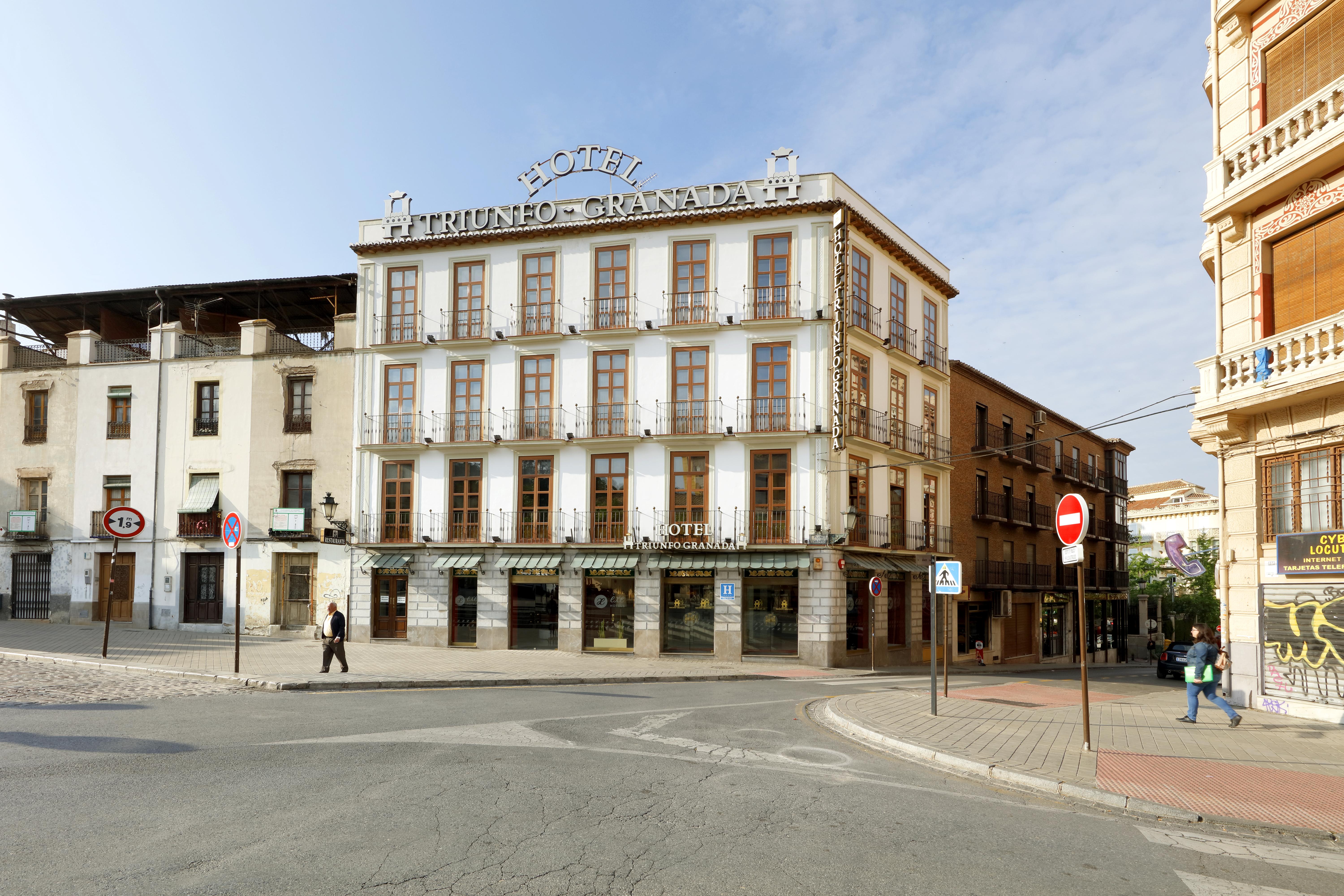 Hotel Exe Triunfo Grenade Extérieur photo